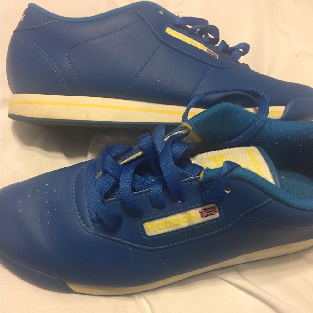 Reebok “Princess” blue sneakers